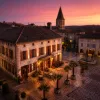Séjourner aux Palmiers à Rieumes : l’auberge de charme au cœur de la place du Foirail